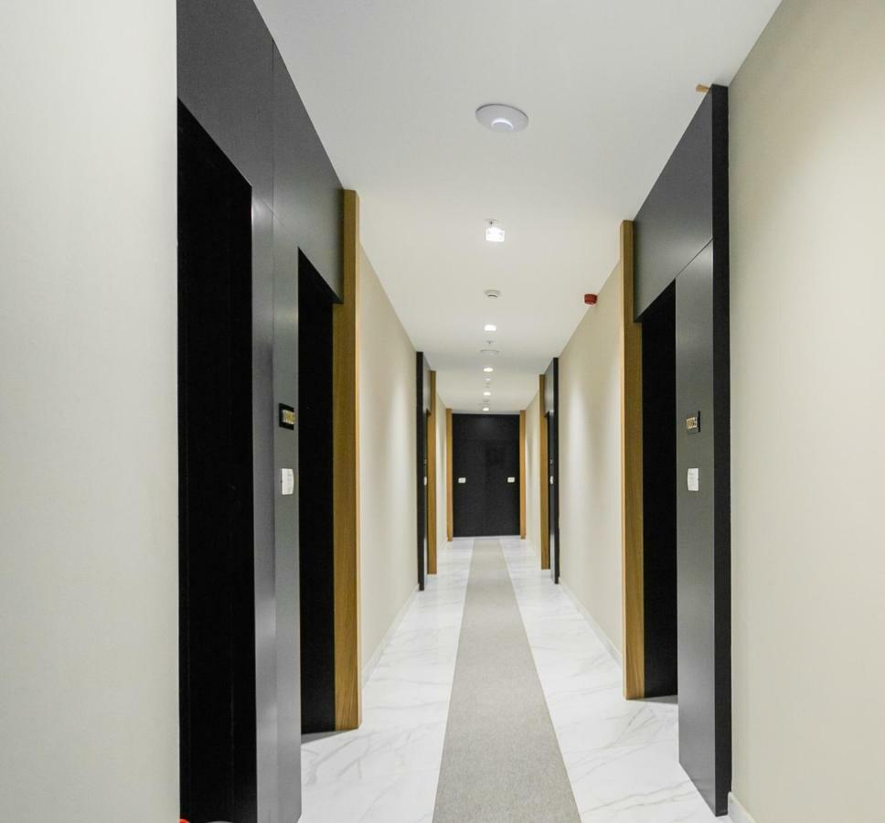 Apartments Status Wow Будва Экстерьер фото
